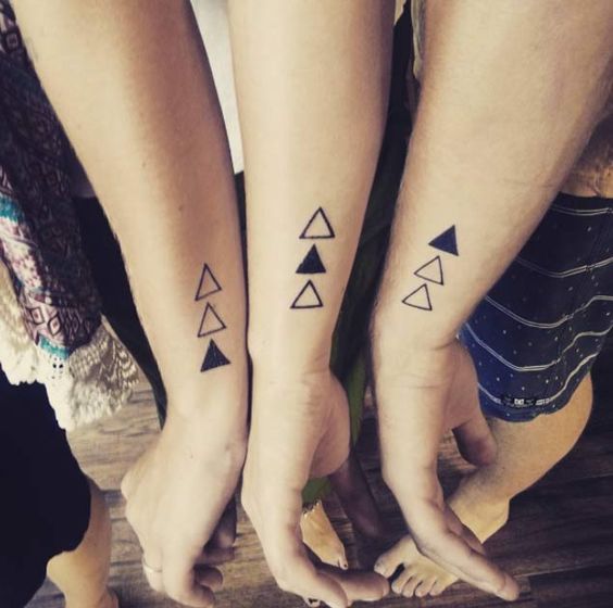 Femina Family Tattoo 30 Tatouages Pour Célébrer Ses Racines